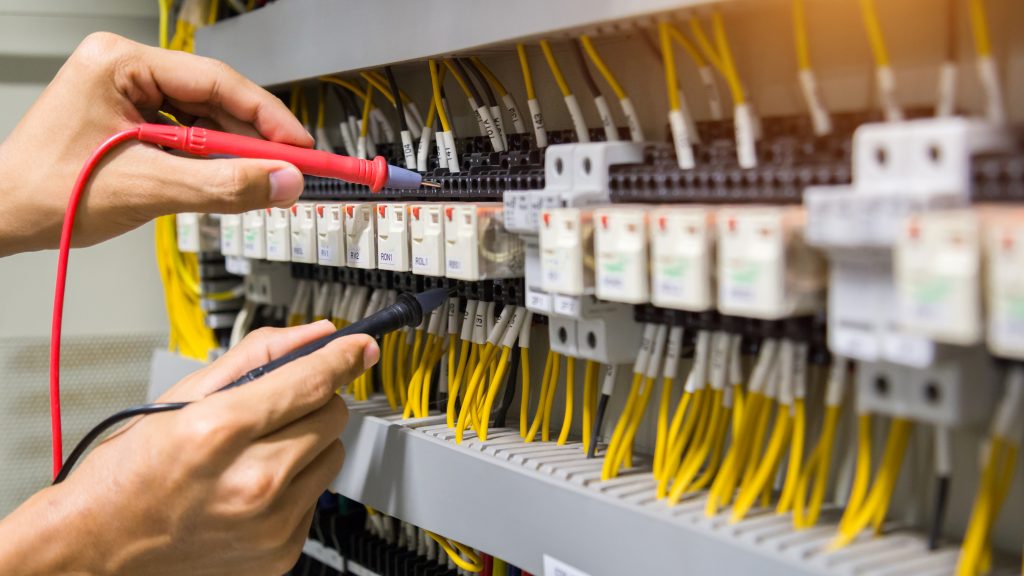 Why are Electrical Professionals Beneficial in Dubai?