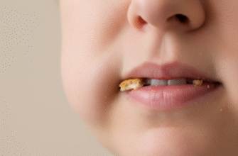 How Your Cheeks and Lips Help Keep Food in Place